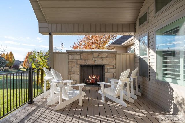 6138 Pheasant Drive, Ammon, ID 83401