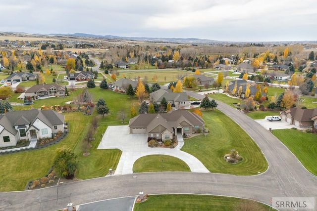 6138 Pheasant Drive, Ammon, ID 83401