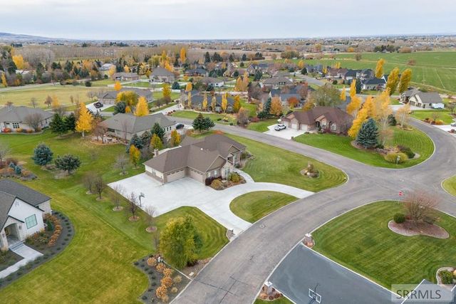 6138 Pheasant Drive, Ammon, ID 83401