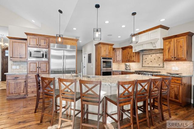 6138 Pheasant Drive, Ammon, ID 83401