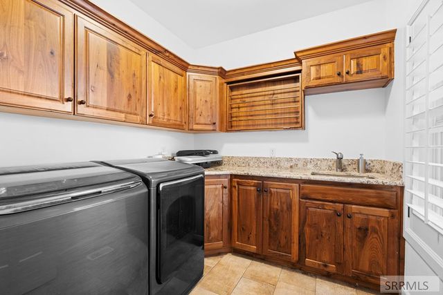 6138 Pheasant Drive, Ammon, ID 83401