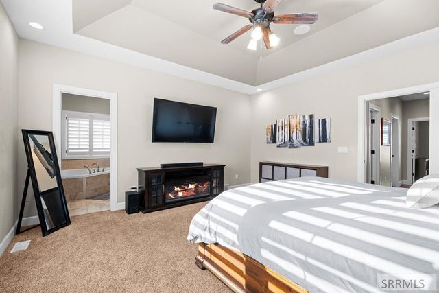 6138 Pheasant Drive, Ammon, ID 83401