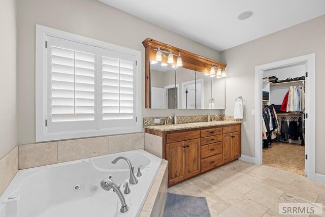 6138 Pheasant Drive, Ammon, ID 83401