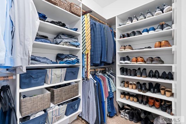 6138 Pheasant Drive, Ammon, ID 83401