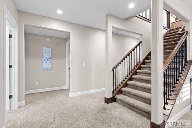 6138 Pheasant Drive, Ammon, ID 83401