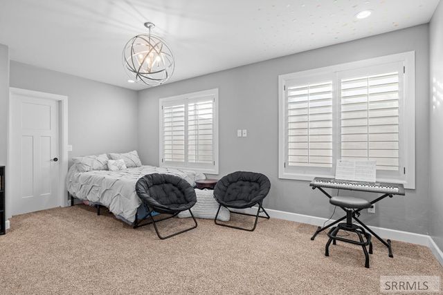 6138 Pheasant Drive, Ammon, ID 83401