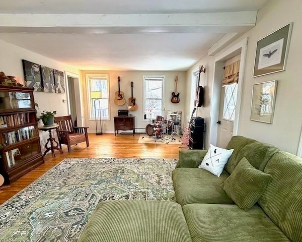 13 Bray Rd, Buckland, MA 01370