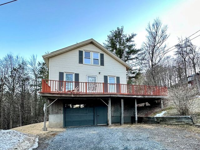 13 Bray Rd, Buckland, MA 01370