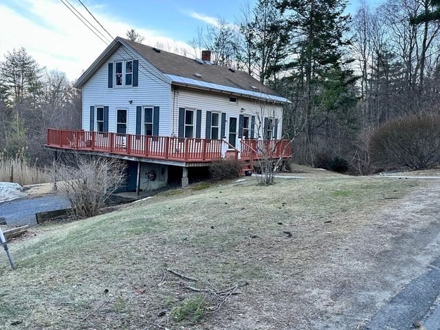 13 Bray Rd, Buckland, MA 01370