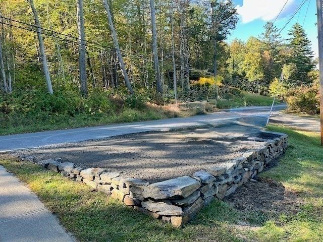 13 Bray Rd, Buckland, MA 01370