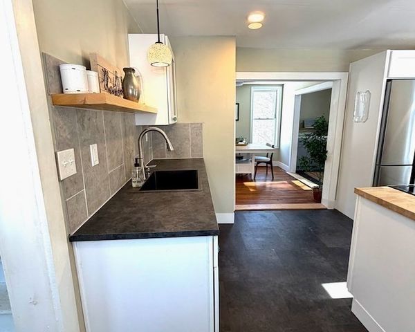 13 Bray Rd, Buckland, MA 01370