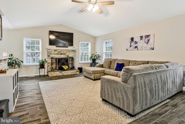 3001 N DECLARATION CT, Waldorf, MD 20603