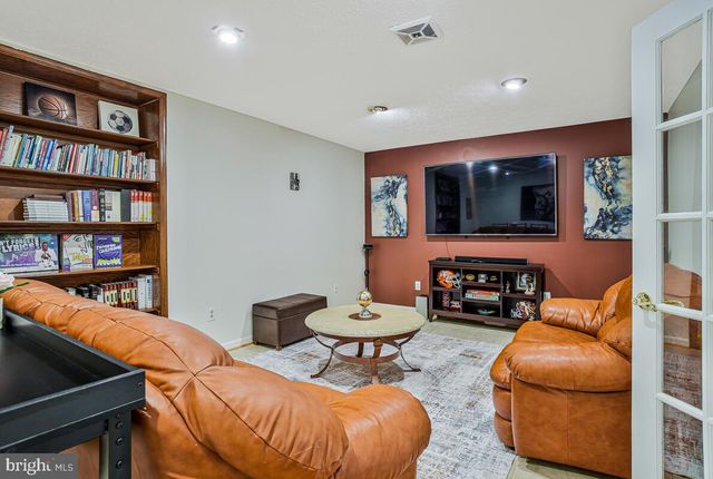 3001 N DECLARATION CT, Waldorf, MD 20603