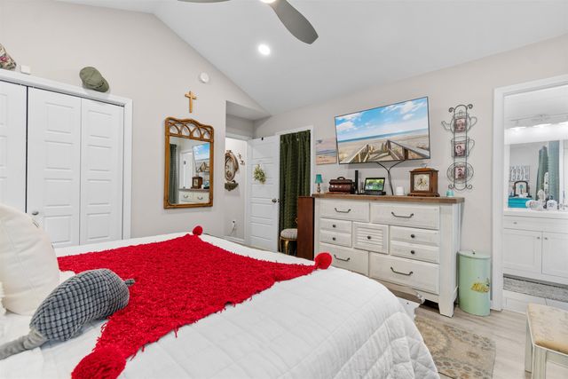 220 Kings Crossing Loop, Garden City Beach, SC 29576