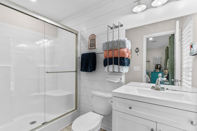 220 Kings Crossing Loop, Garden City Beach, SC 29576