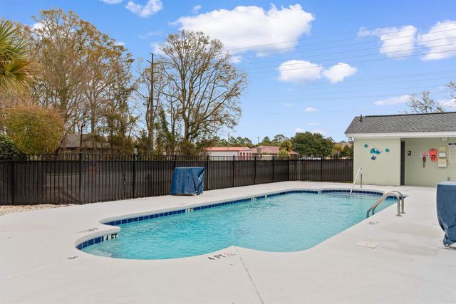 220 Kings Crossing Loop, Garden City Beach, SC 29576