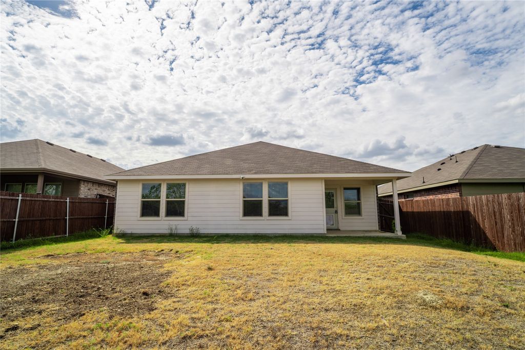 9452 Firedog Drive, Fort Worth, TX 76131 — photo 4