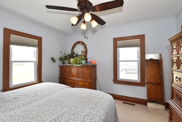 6807 S Pennsylvania AVENUE, Oak Creek, WI 53154