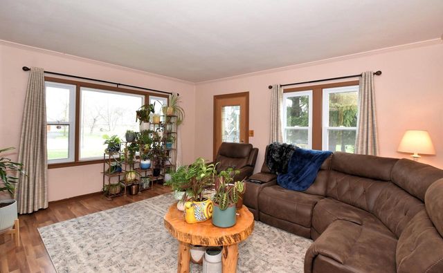6807 S Pennsylvania AVENUE, Oak Creek, WI 53154