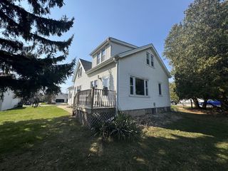 6807 S Pennsylvania AVENUE, Oak Creek, WI 53154