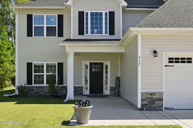 517 White Shoal Way, Sneads Ferry, NC 28460