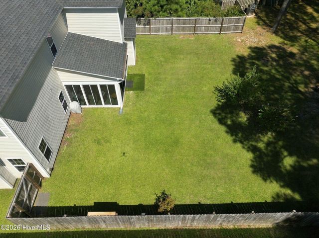 517 White Shoal Way, Sneads Ferry, NC 28460