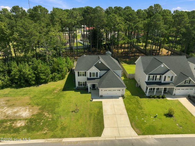 517 White Shoal Way, Sneads Ferry, NC 28460