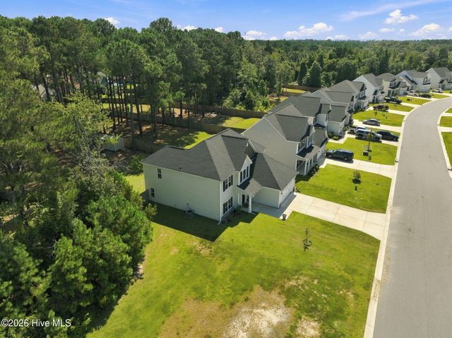 517 White Shoal Way, Sneads Ferry, NC 28460