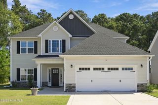 517 White Shoal Way, Sneads Ferry, NC 28460