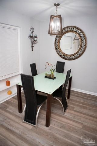 300 Bayou Blvd 106, Pensacola, FL 32503