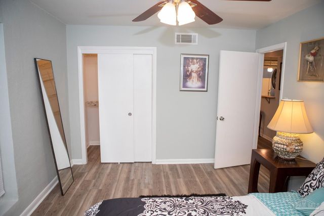 300 Bayou Blvd 106, Pensacola, FL 32503