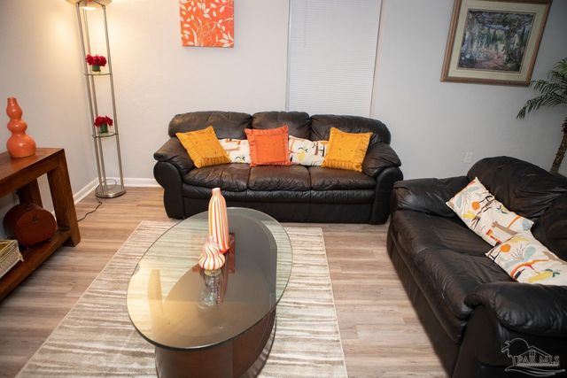 300 Bayou Blvd 106, Pensacola, FL 32503