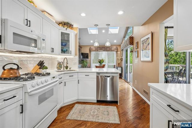 77 Francine Avenue, Caldwell, NJ 07006