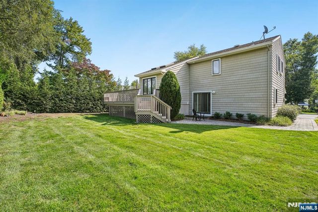 77 Francine Avenue, Caldwell, NJ 07006