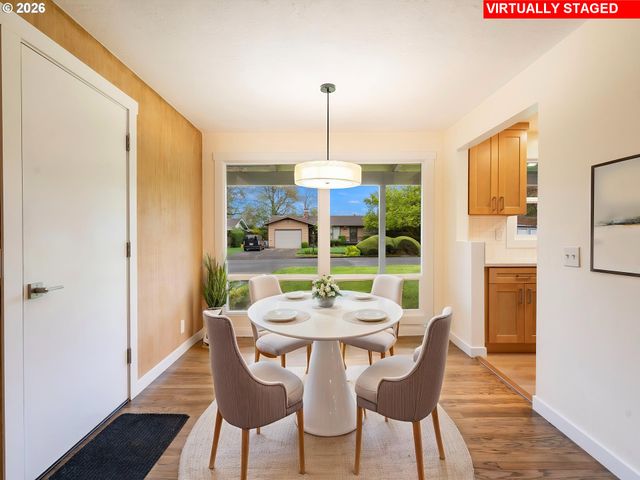 13045 Se ANKENY St, Portland, OR 97233