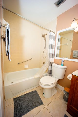 727 Sunny Pine Way F, Greenacres, FL 33415