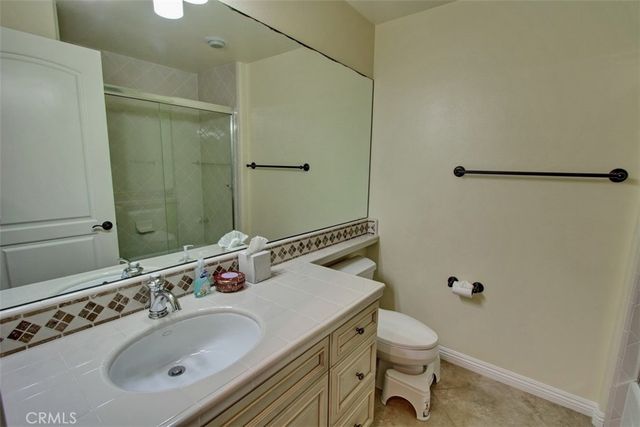 401 Bernard Street 206, Costa Mesa, CA 92627