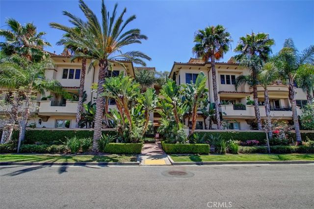 401 Bernard Street 206, Costa Mesa, CA 92627