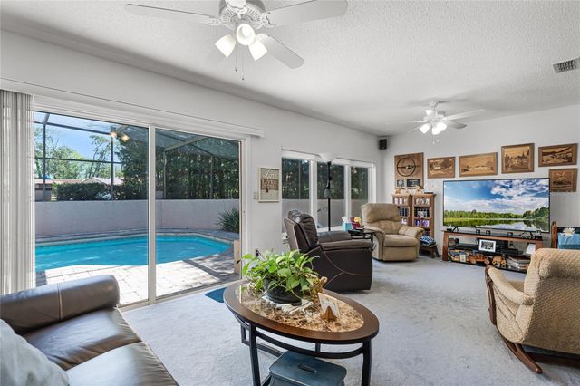 4019 LAKE MIRAGE BOULEVARD, Orlando, FL 32817