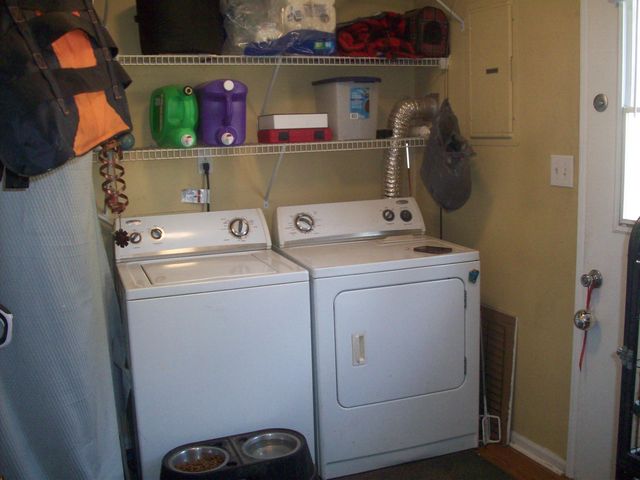 8211 Wood Haven RD, Roanoke, VA 24019