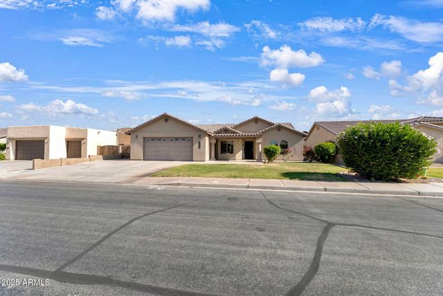 7841 E 36TH Place, Yuma, AZ 85365