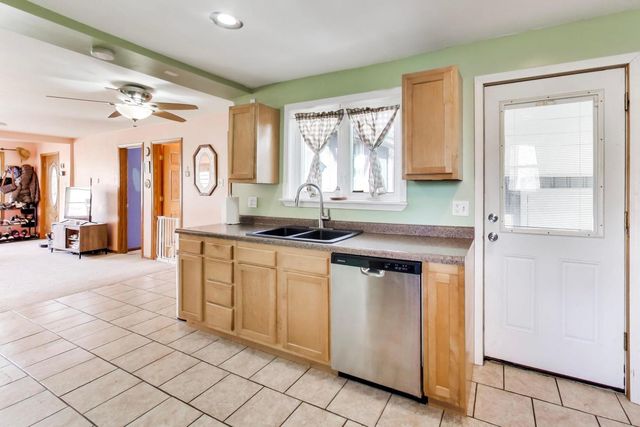 14895 W Russell Road, Zion, IL 60099