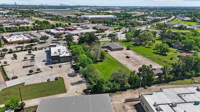 2847 S Main Street, Stafford, TX 77477