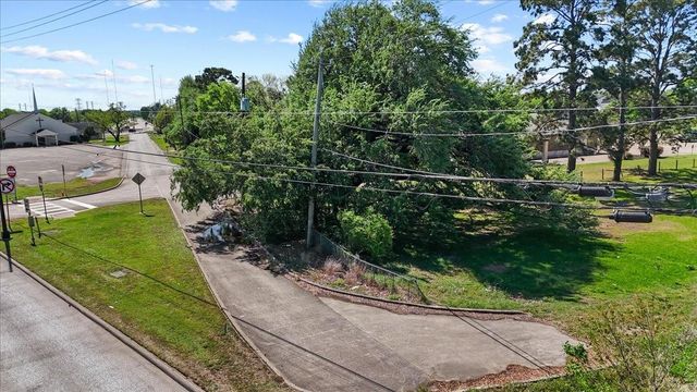 2847 S Main Street, Stafford, TX 77477