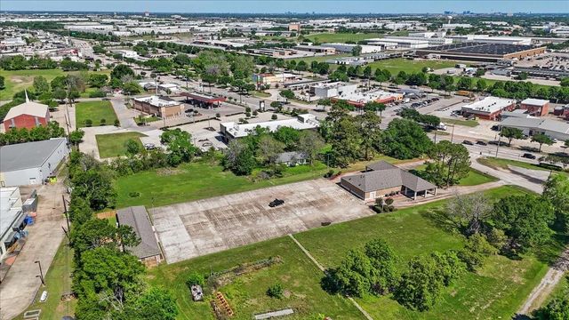 2847 S Main Street, Stafford, TX 77477
