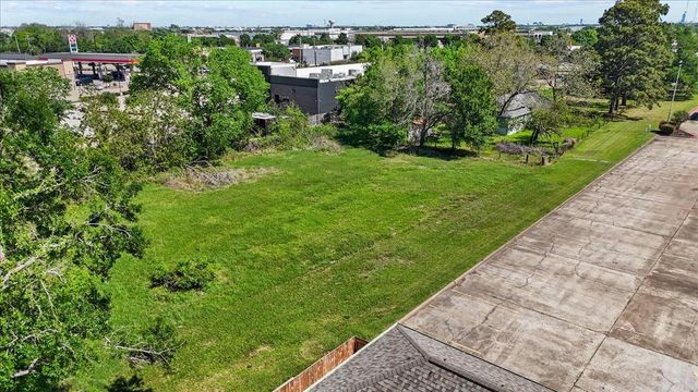 2847 S Main Street, Stafford, TX 77477