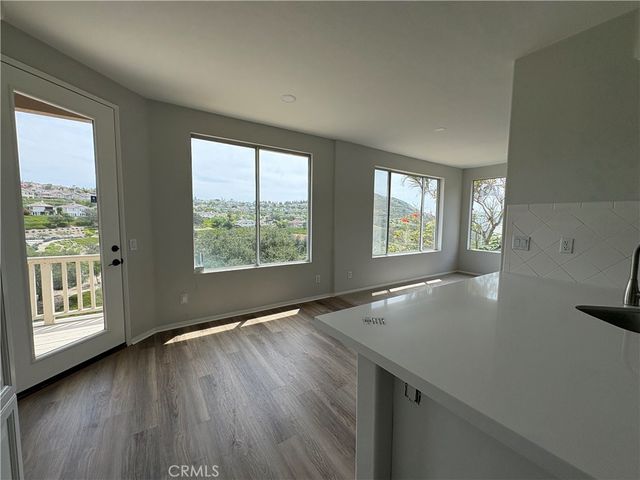 40 Silkwood, Aliso Viejo, CA 92656