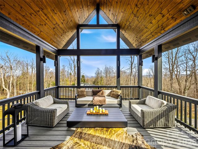 241 Tower Circle, Laurel Park, NC 28739