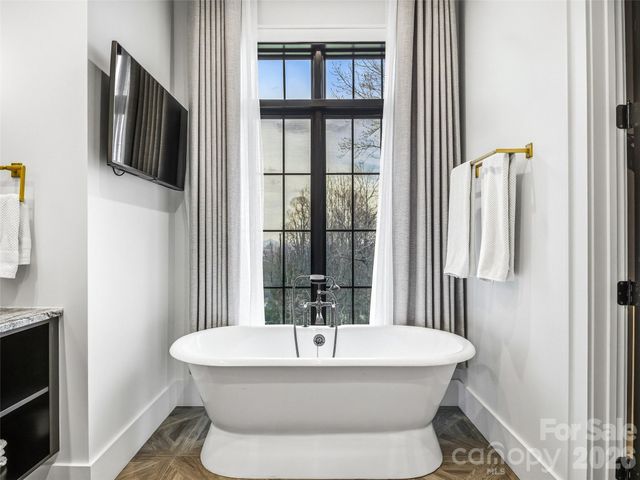 241 Tower Circle, Laurel Park, NC 28739