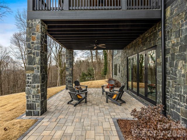 241 Tower Circle, Laurel Park, NC 28739